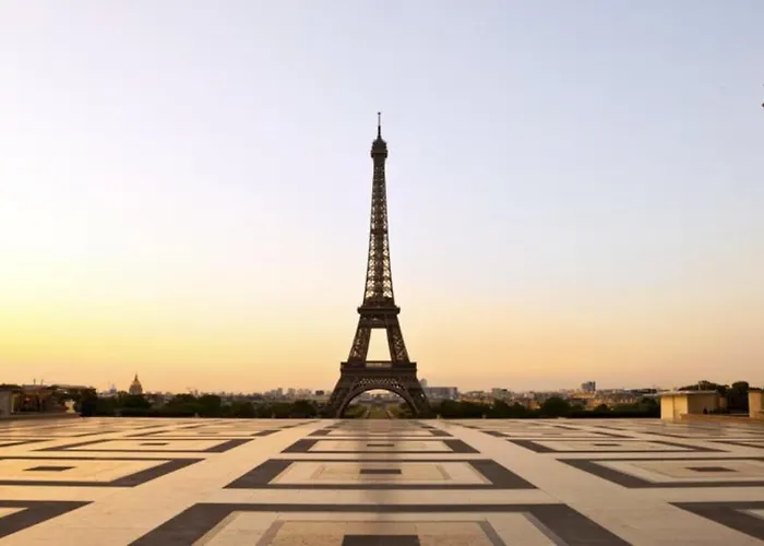 Gorgeous Paris Eiffel Tower