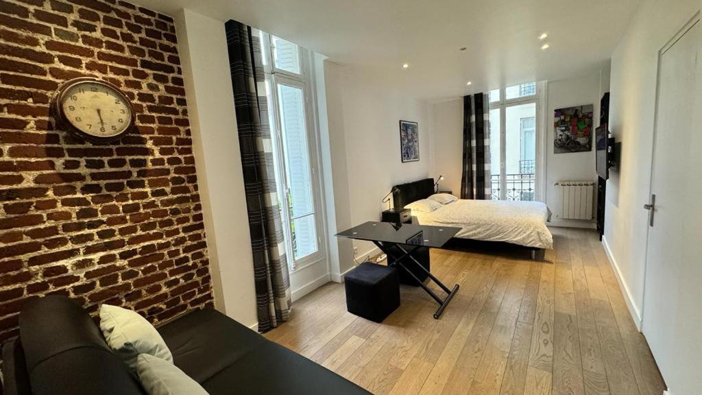 Appartement Gorgeous Eiffel Tower *